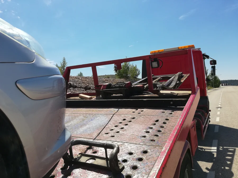 Reliable Emergency Towing Hayward, CA Reliable Emergency Towing Hayward, CA